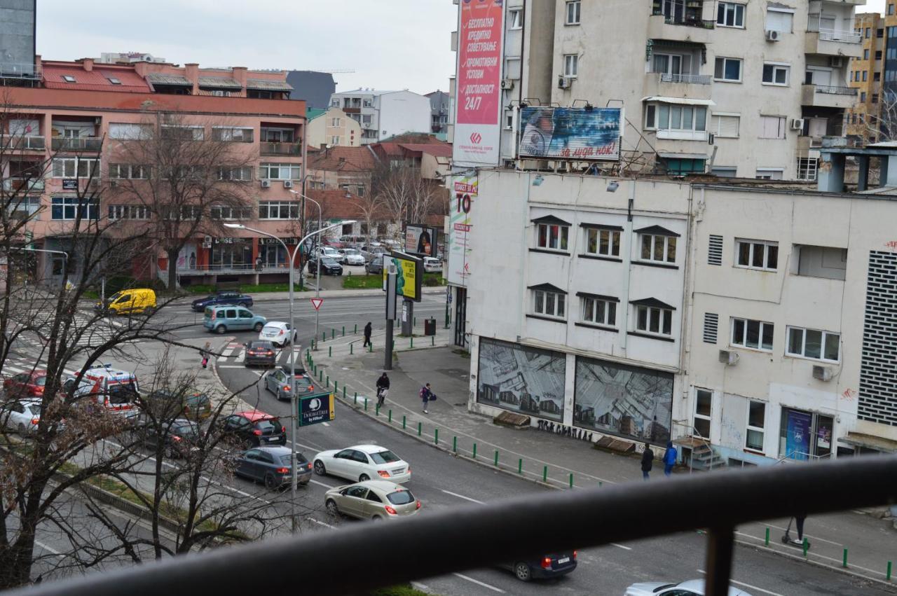 Pako'S Apartment Skopje Buitenkant foto